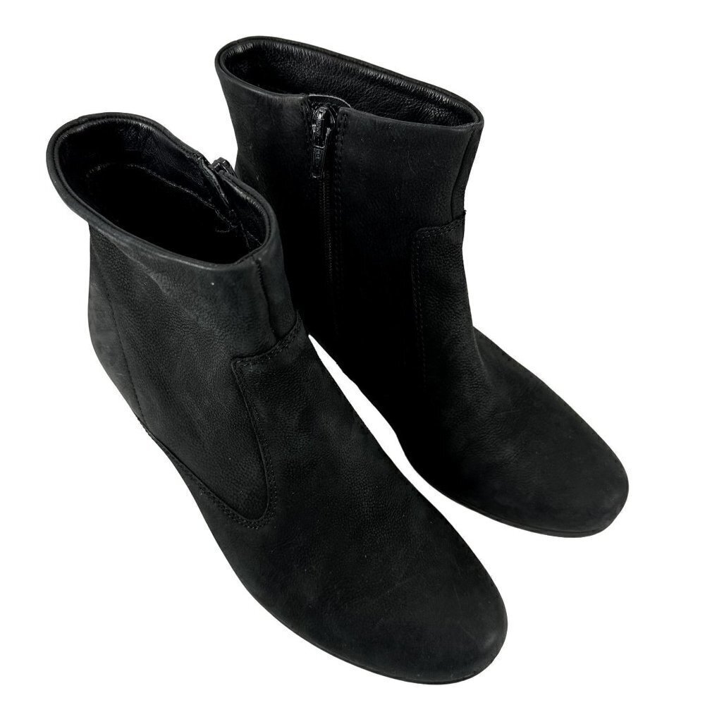 * Ecco Black Zipper Booties Heels Leather Size 39